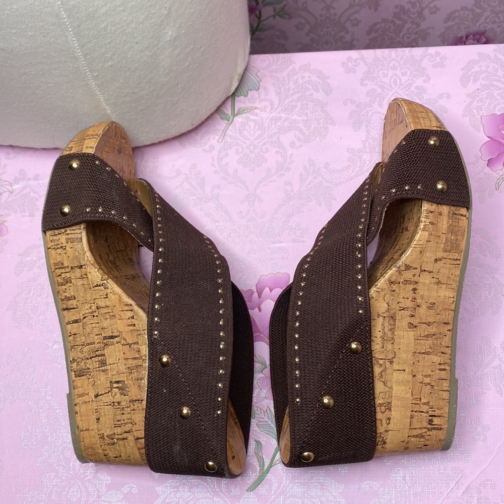 🌹 Montego Bay Club 🌹 NWOT Brown Corkscrew Slip On Platform Wedge Sandals - Picture 9 of 10